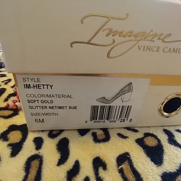 NIB Camuto Gold Mesh Studded Pumps Leather Sole - Picture 7 of 8